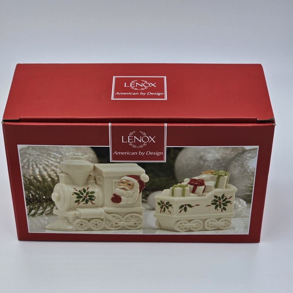Lenox North Pole Express Train Salt & Pepper Shakers Set Santa NIB